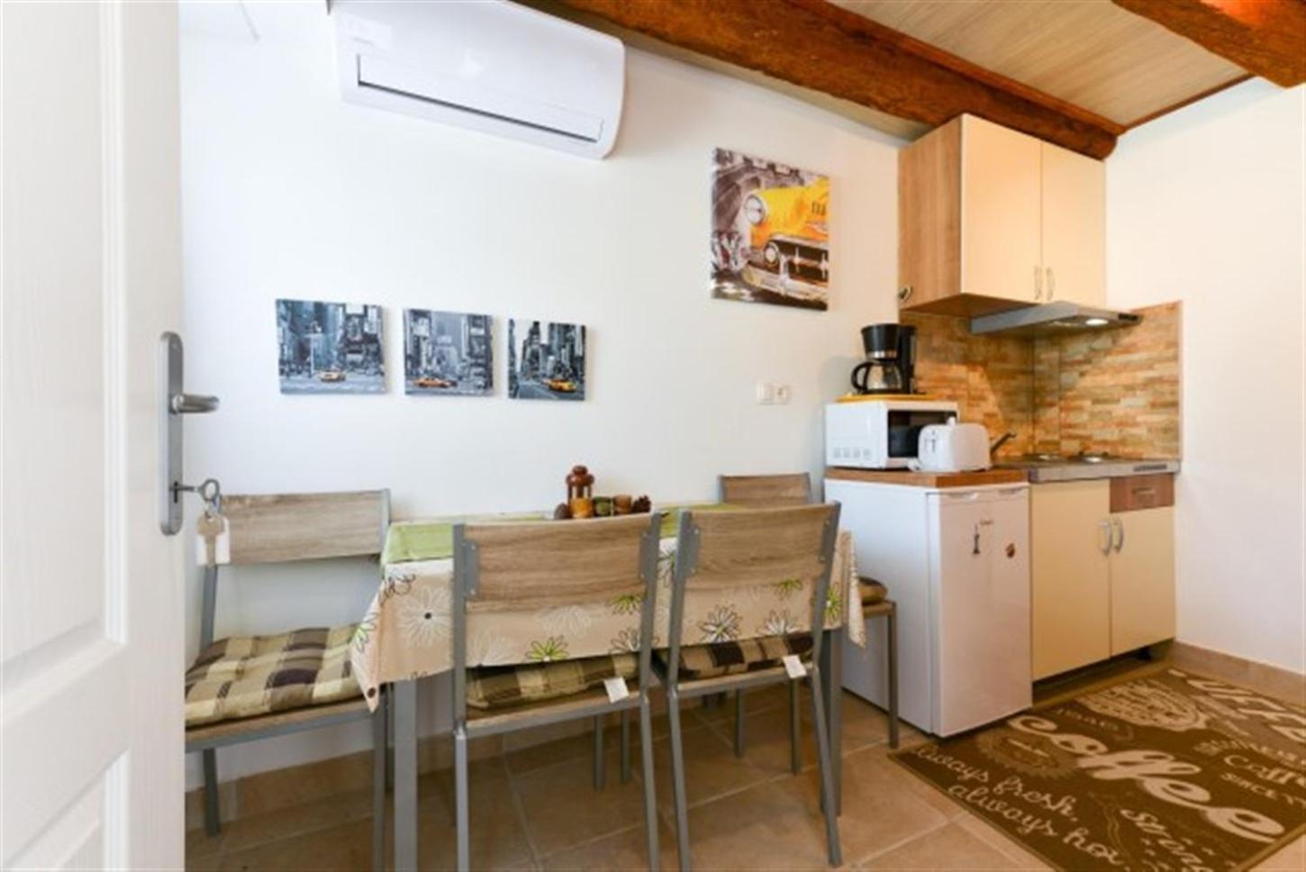 Apartment Romantica *